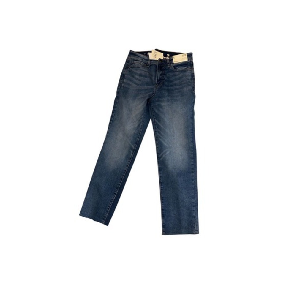 New with tags ANA A NEW APPROACH High Rise Straight‎ Leg Jeans Raw Hem Size 6